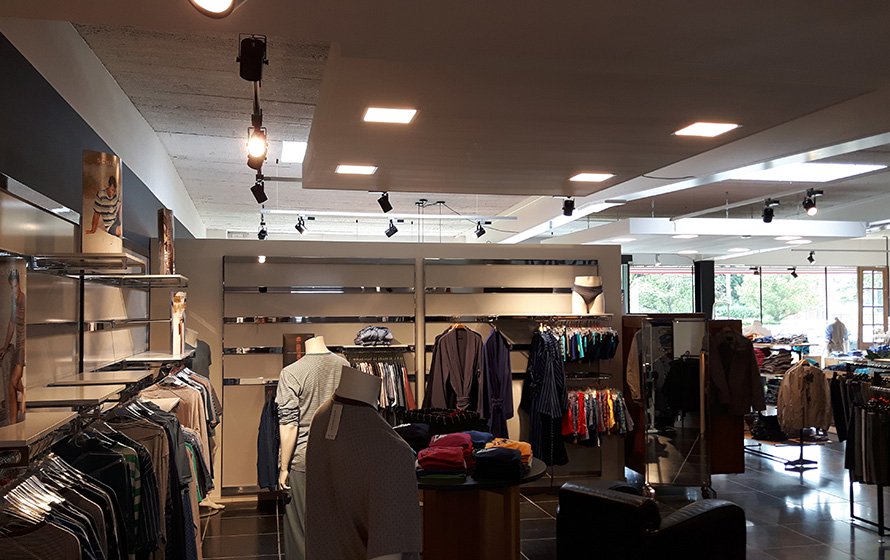 Clothing Shops of LED Track Spot Lights in Europe Countries